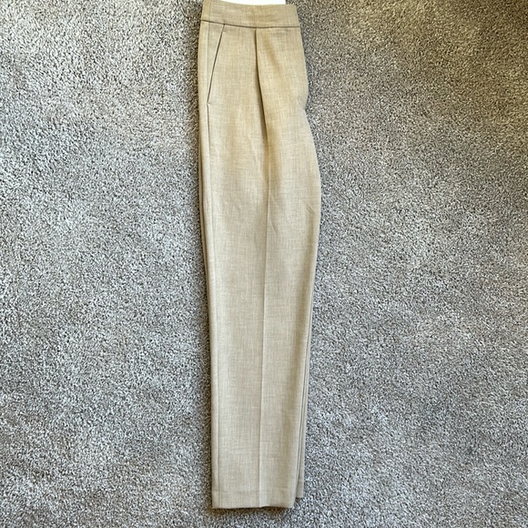 Wilfred Limitless Pant - Picture 2 of 4